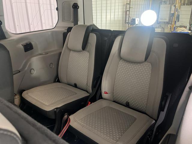 Photo of 2020 Blue Metallic Ford Transit Connect