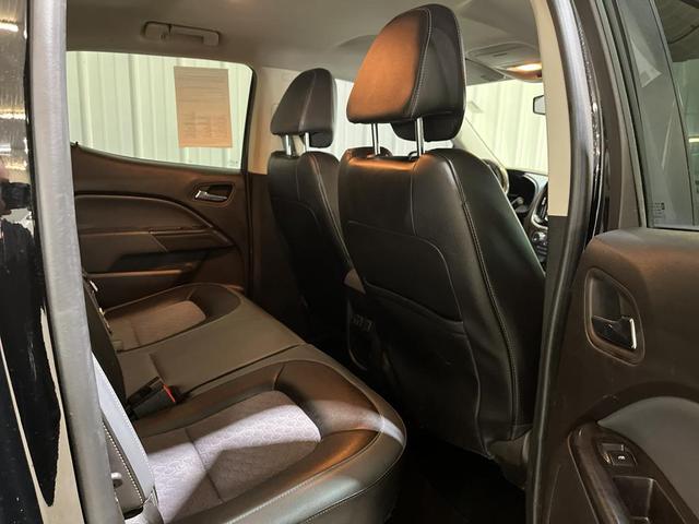 Photo of 2016 Black Chevrolet Colorado
