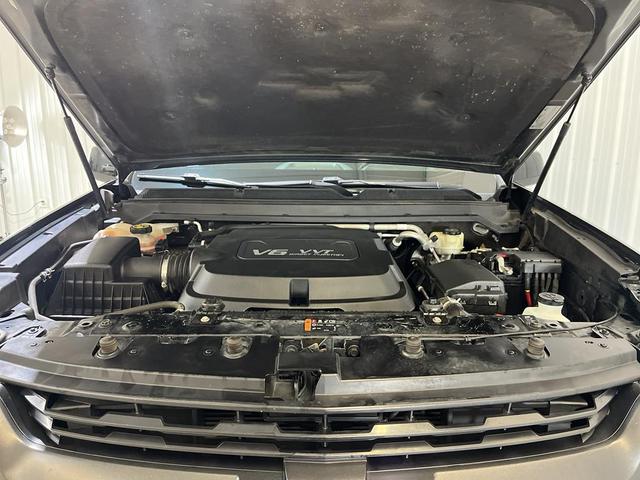 Photo of 2016 Black Chevrolet Colorado