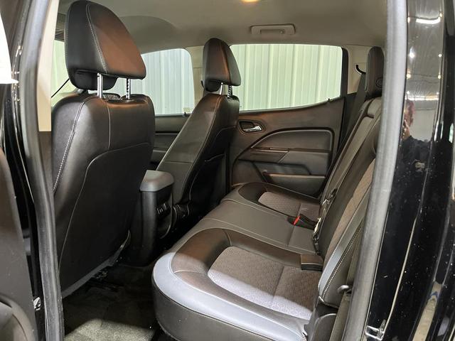 Photo of 2016 Black Chevrolet Colorado