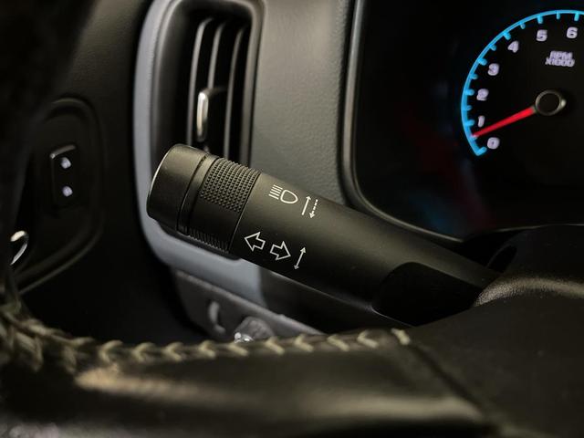 Photo of 2016 Black Chevrolet Colorado