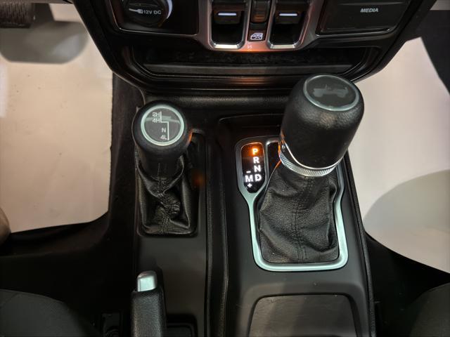 Photo of 2021 Black Clearcoat Jeep Wrangler Unlimited