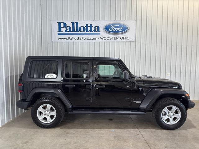 Photo of 2021 Black Clearcoat Jeep Wrangler Unlimited