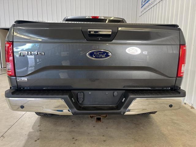 Photo of 2016 Magnetic Metallic Ford F-150