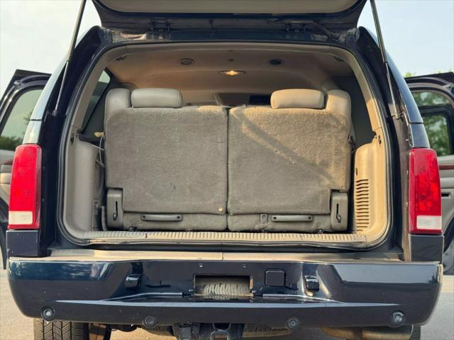 Photo of 2004  Cadillac Escalade