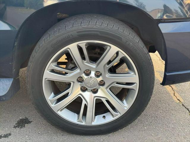 Photo of 2004  Cadillac Escalade