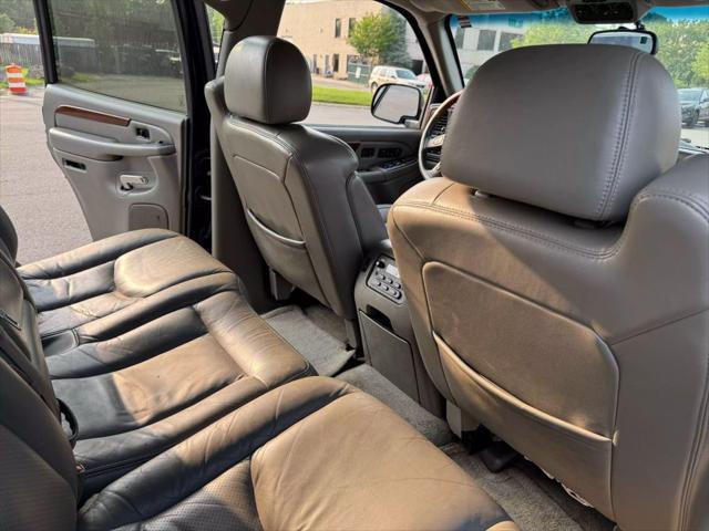 Photo of 2004  Cadillac Escalade