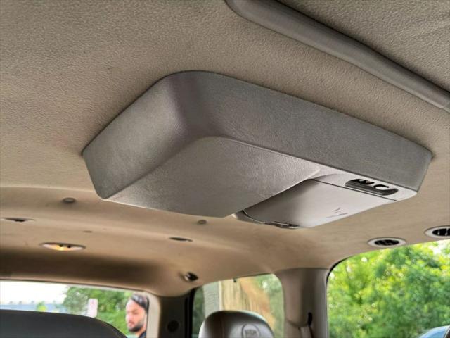 Photo of 2004  Cadillac Escalade