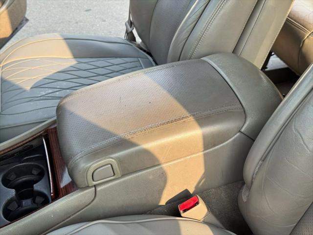 Photo of 2004  Cadillac Escalade