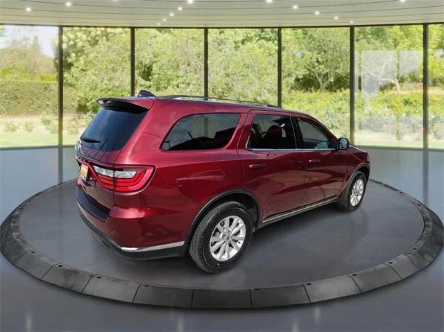 Photo of 2022 Octane Red Pearlcoat Dodge Durango
