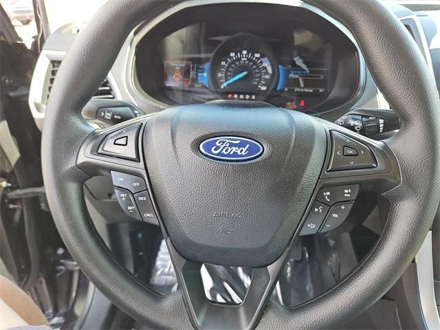 Photo of 2022 Agate Black Metallic Ford Edge
