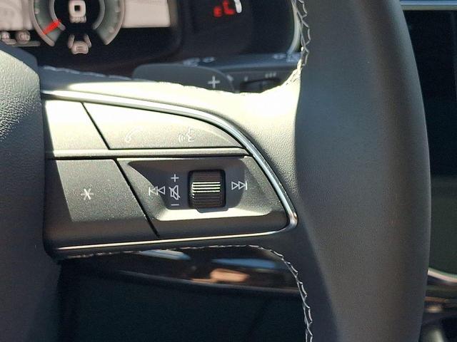 Photo of 2025 Samurai Gray Metallic Audi Q7