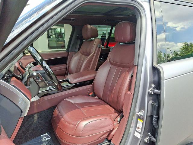 Photo of 2023 Land Rover Range Rover