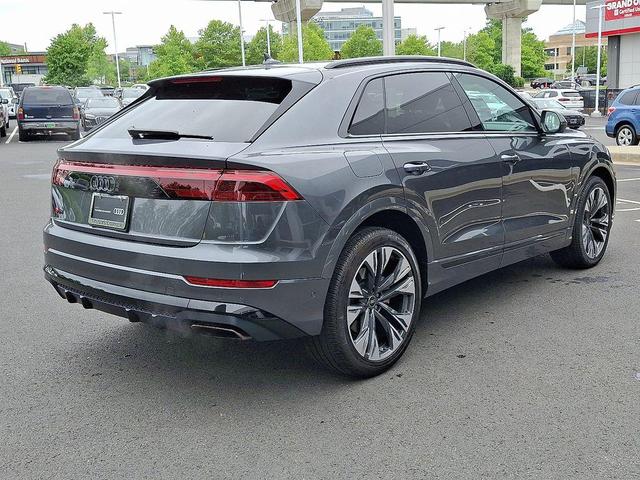 Photo of 2024 Daytona Gray Pearl Effect Audi Q8