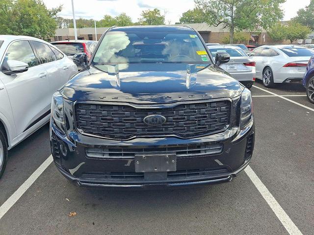 Photo of 2021 Ebony Black Kia Telluride