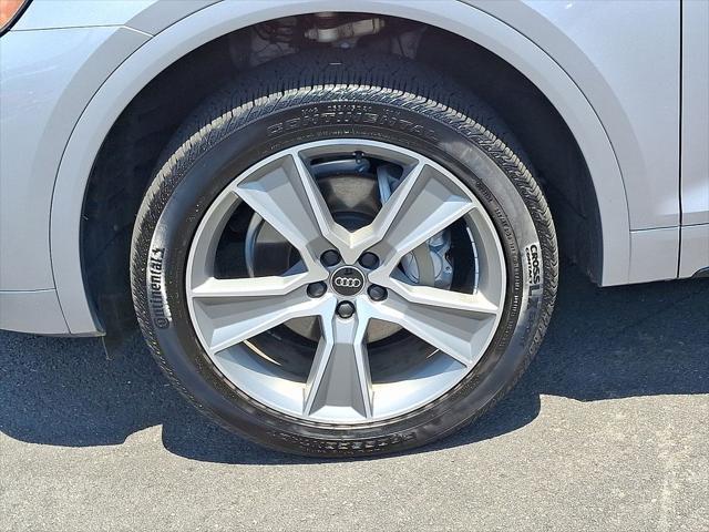 Photo of 2025 Florett Silver Metallic Audi Q5