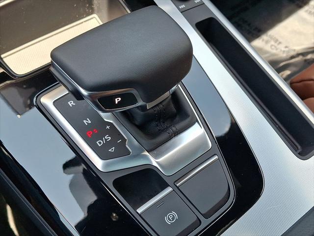 Photo of 2025 Florett Silver Metallic Audi Q5