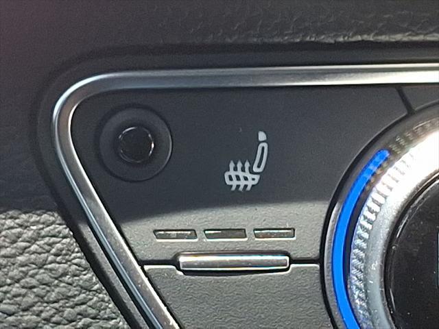 Photo of 2025 Florett Silver Metallic Audi Q5