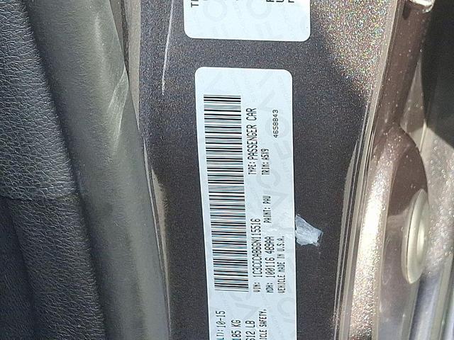 Photo of 2016 Granite Crystal Metallic Clearcoat Chrysler 200