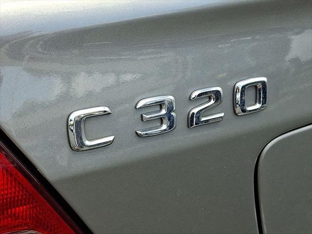 Photo of 2004 Silver Mercedes-Benz C-Class