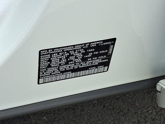 Photo of 2023 Opal White Volkswagen Atlas