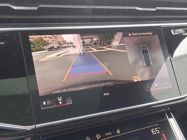Photo of 2026 Mythos Black Metallic Audi Q7