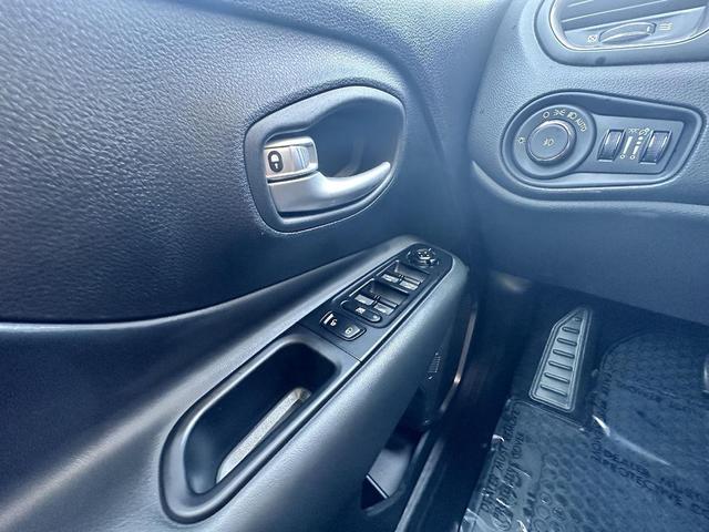 Photo of 2023 Colorado Red Clearcoat Jeep Renegade