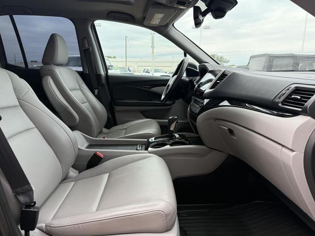 Photo of 2019 Modern Steel Metallic Honda Ridgeline