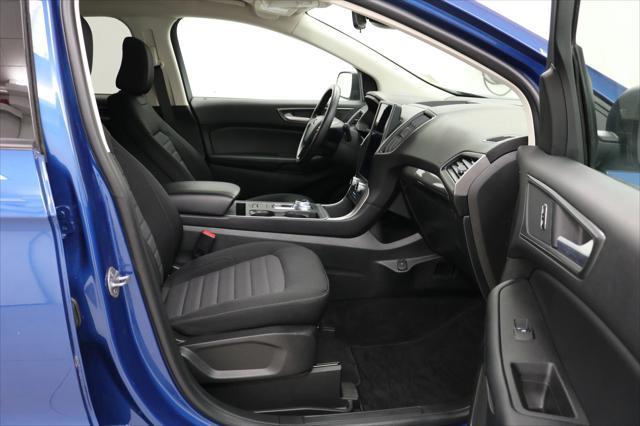 Photo of 2024 ATLAS BLUE Ford Edge