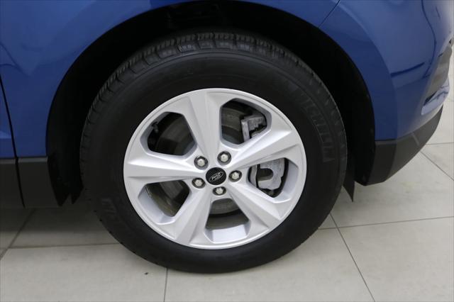 Photo of 2024 ATLAS BLUE Ford Edge