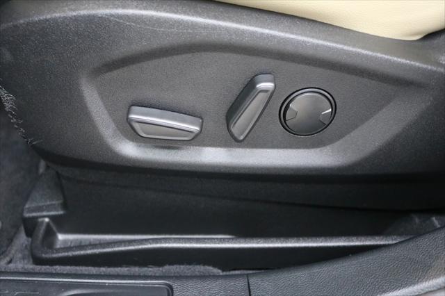Photo of 2024 FORGED GREEN Ford Edge