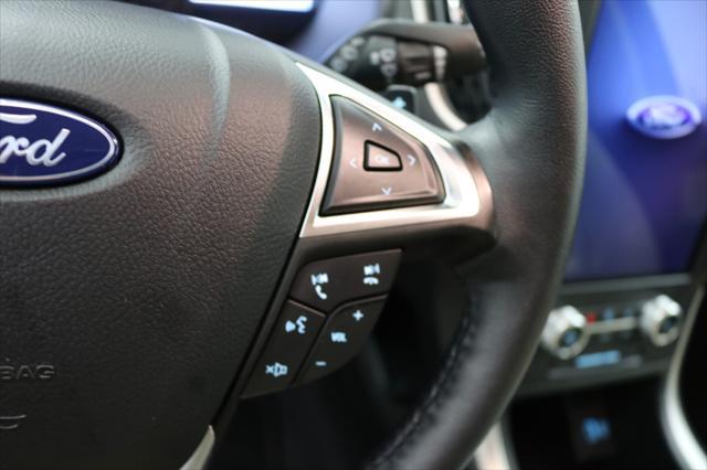 Photo of 2024 FORGED GREEN Ford Edge