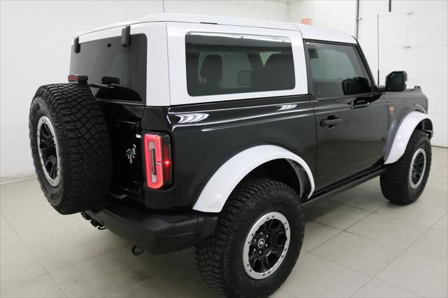 Photo of 2023 Shadow Black Ford Bronco