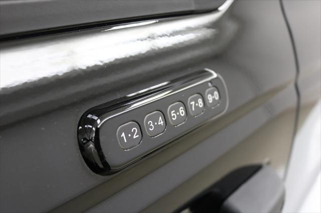Photo of 2023 Shadow Black Ford Bronco