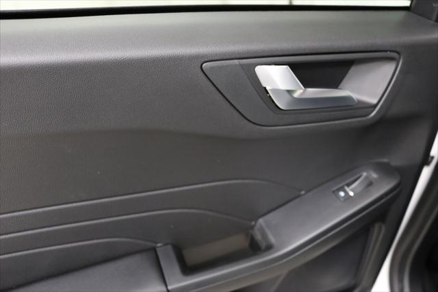 Photo of 2025 Space Silver Metallic [Silver] Ford Escape