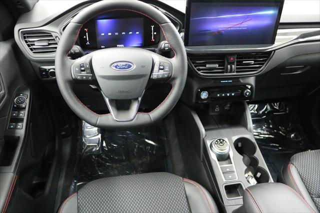 Photo of 2025 Space Silver Metallic [Silver] Ford Escape