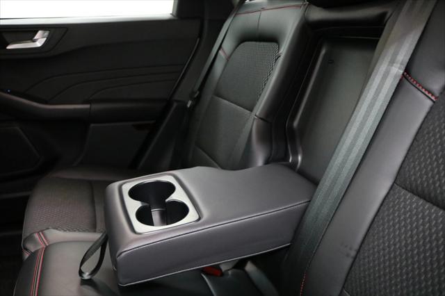 Photo of 2025 Space Silver Metallic [Silver] Ford Escape