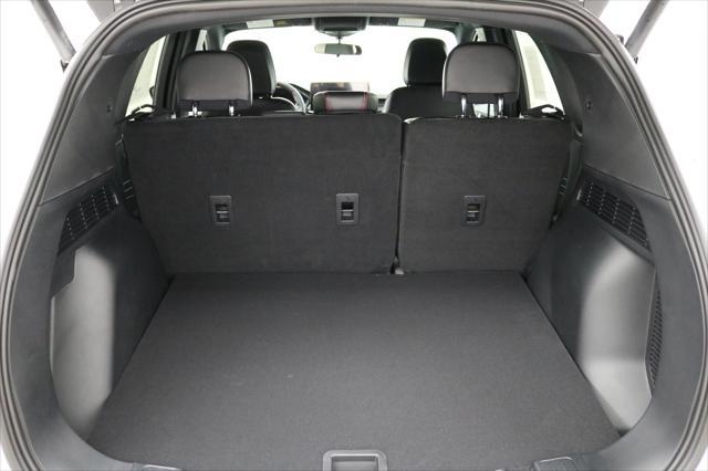 Photo of 2025 Space Silver Metallic [Silver] Ford Escape