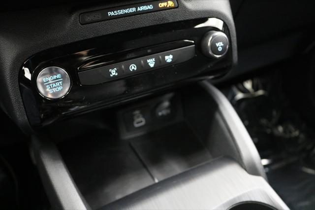 Photo of 2025 Space Silver Metallic [Silver] Ford Escape