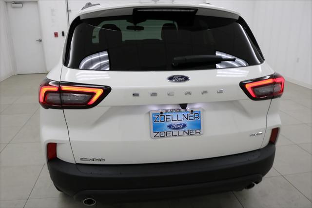 Photo of 2025 Space Silver Metallic [Silver] Ford Escape