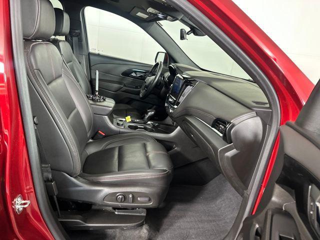 Photo of 2023 Radiant Red Tintcoat Chevrolet Traverse