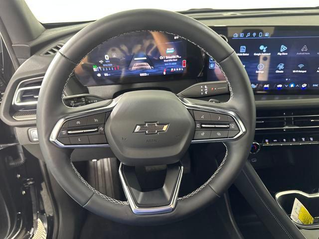 Photo of 2024 Mosaic Black Metallic Chevrolet Traverse