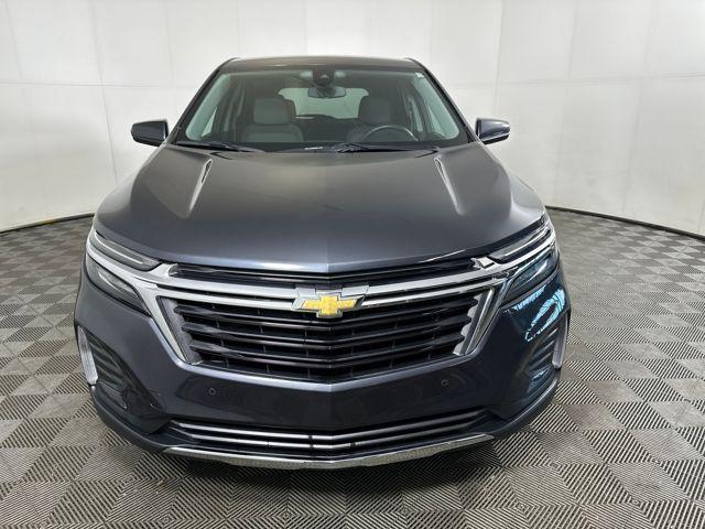 Photo of 2023 Iron Gray Metallic Chevrolet Equinox