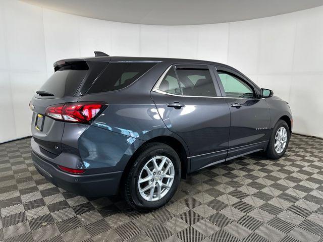 Photo of 2023 Iron Gray Metallic Chevrolet Equinox