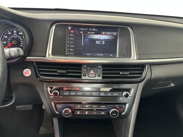 Photo of 2016 Sangria Kia Optima