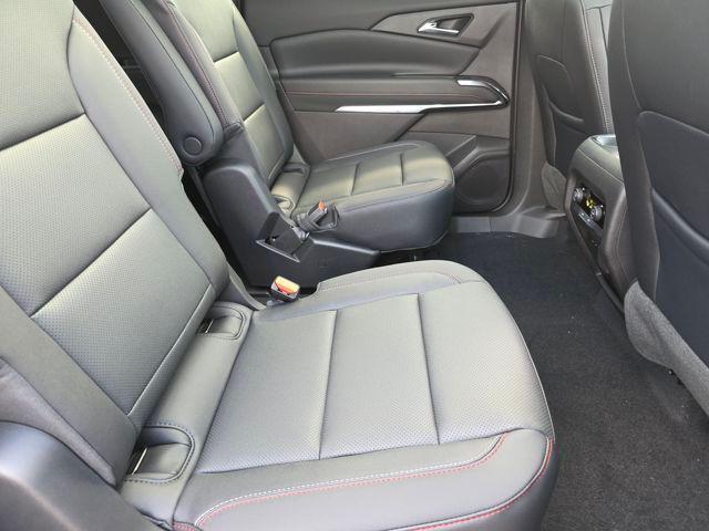 Photo of 2026 Lakeshore Blue Metallic Chevrolet Traverse