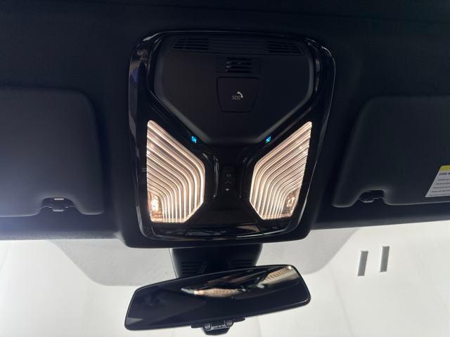 Photo of 2024 Gray BMW 330