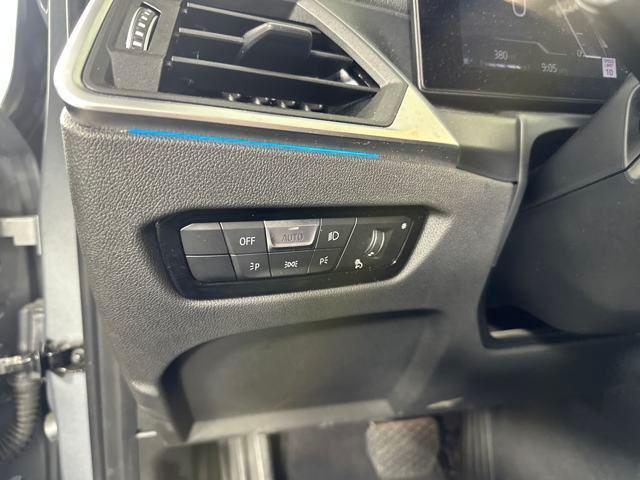 Photo of 2024 Gray BMW 330