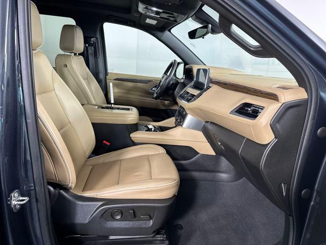 Photo of 2022 Gray Chevrolet Suburban