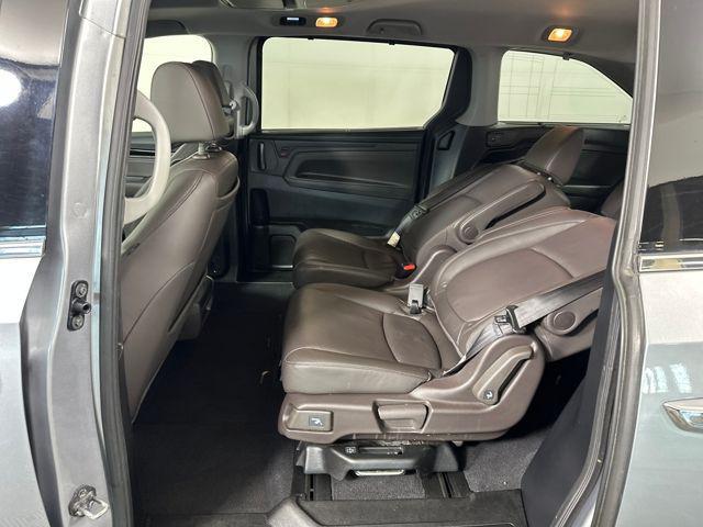 Photo of 2018 Lunar Silver Metallic Honda Odyssey